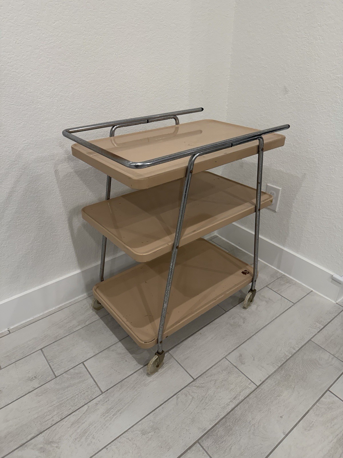 Vintage Cosco 3 Tier Cart Metal Rolling Bar Serving MCM Atomic Retro Beige Tan