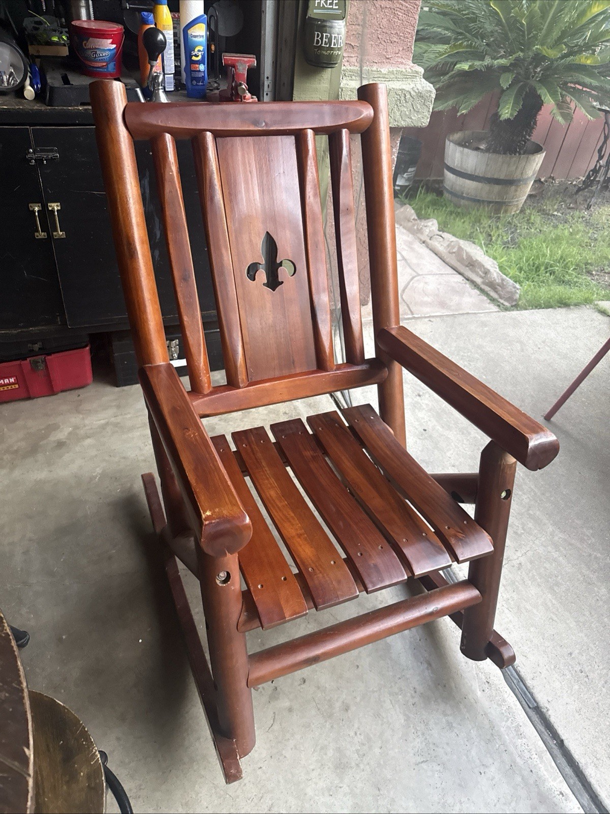 Wood Rocking Chair Brown Medium Wood Tone Slatted Seat Fleur-de-lis Back Arms