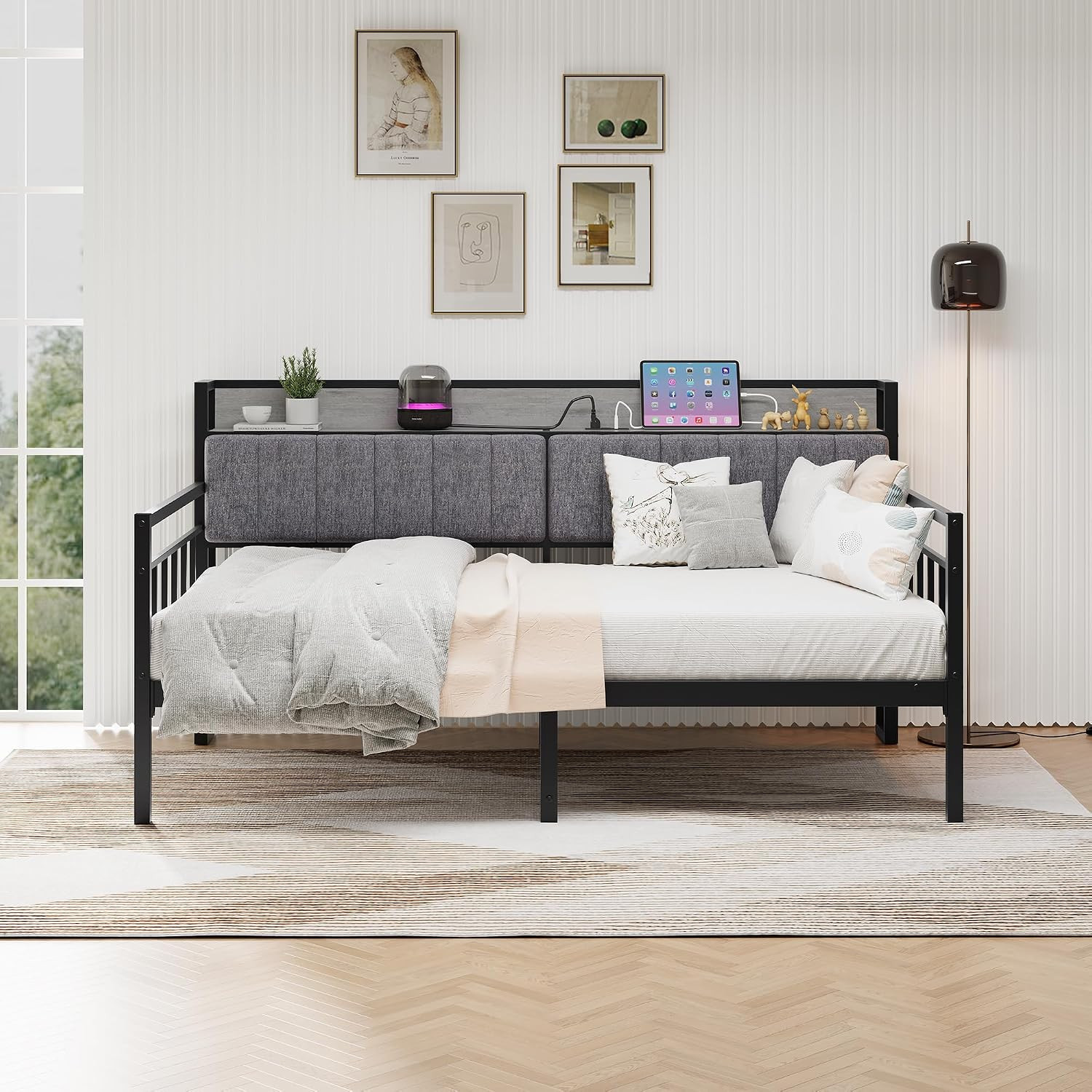 Metal Daybed Frame Twin Size with Charging Station,Metal Twin Bed Frame with Uph