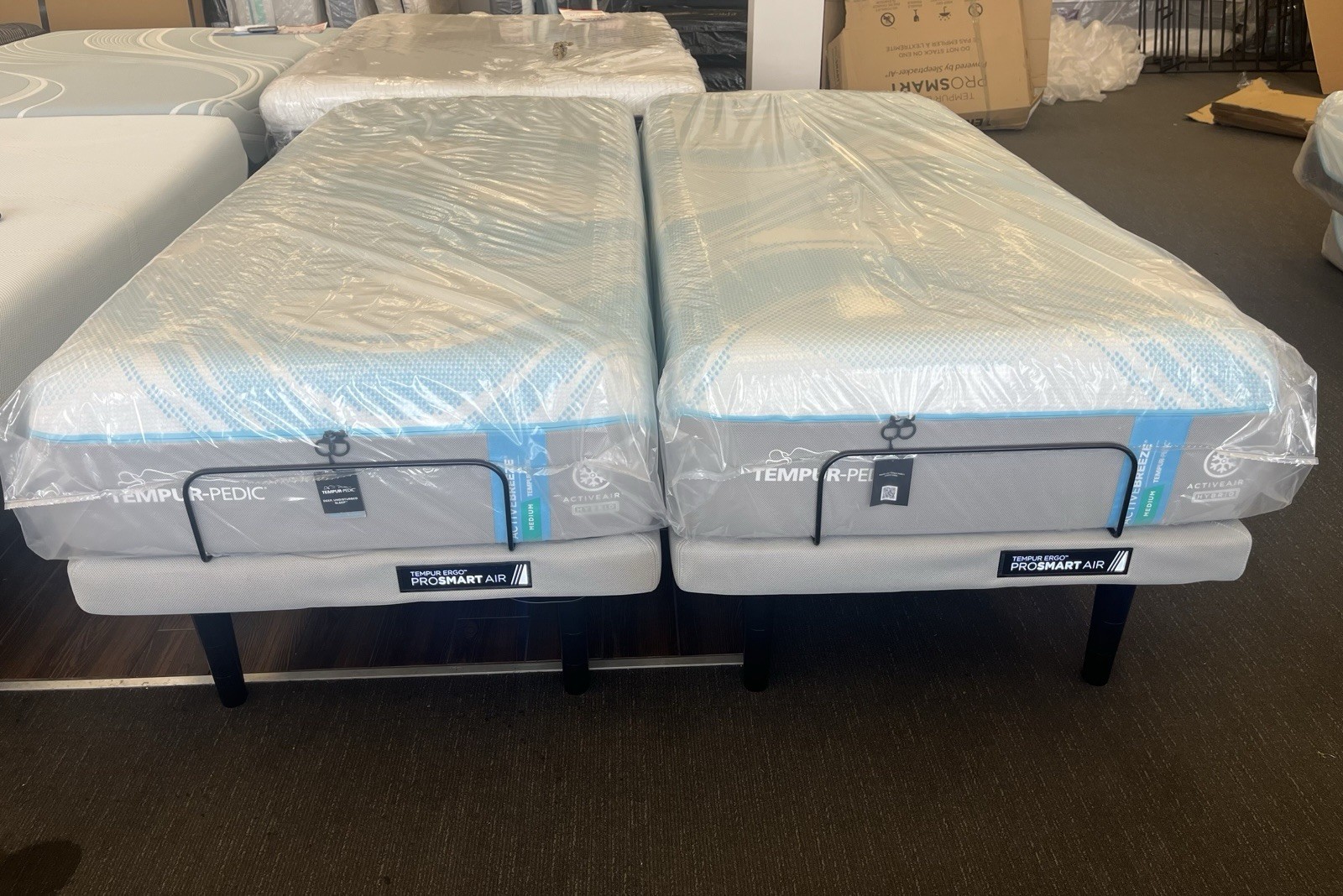 Tempurpedic ActiveBreeze Medium Hybrid Split-King Mattress ProSmart Air Base