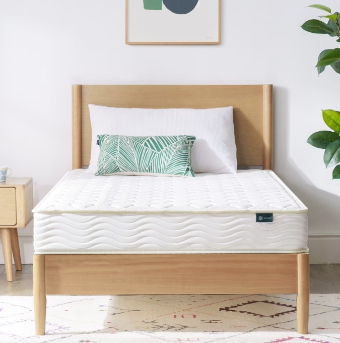 Zinus 6 Inch Twin Mattress Firm Support Bonnell Innerspring Bed in a Box – New