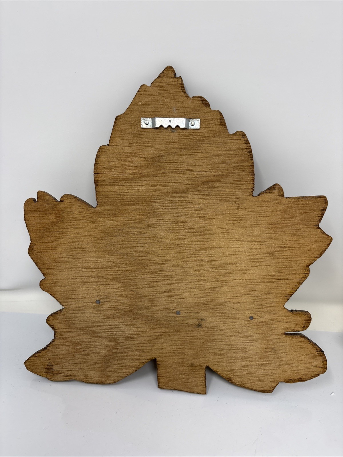 Vtg Pair Of Handmade Wood Maple Leaf Knick Knack Shelves Imperfect READ Granny