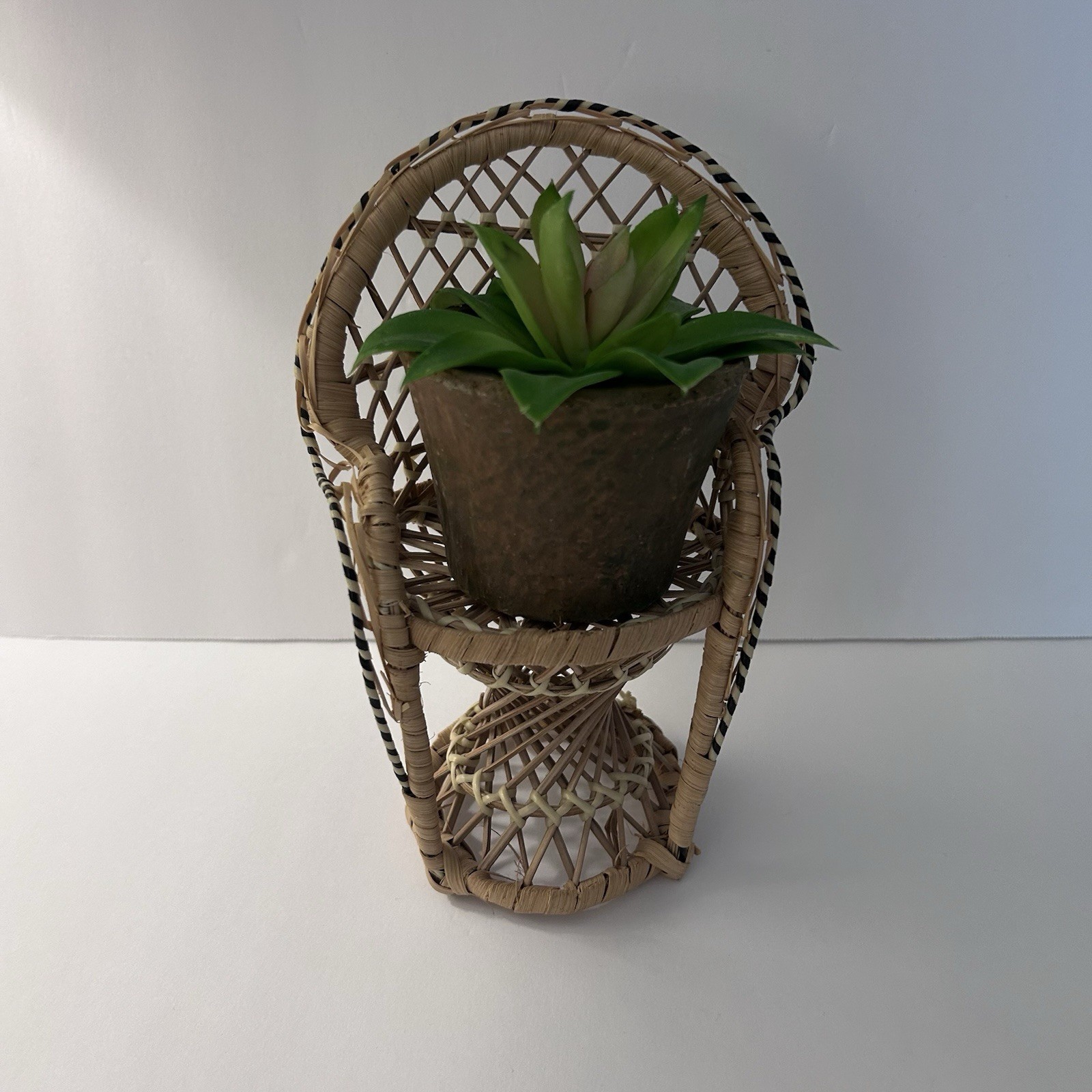 Wicker Peacock Style Accent Chair Decorative w/ Arms Brown w/ Black Trim 8”