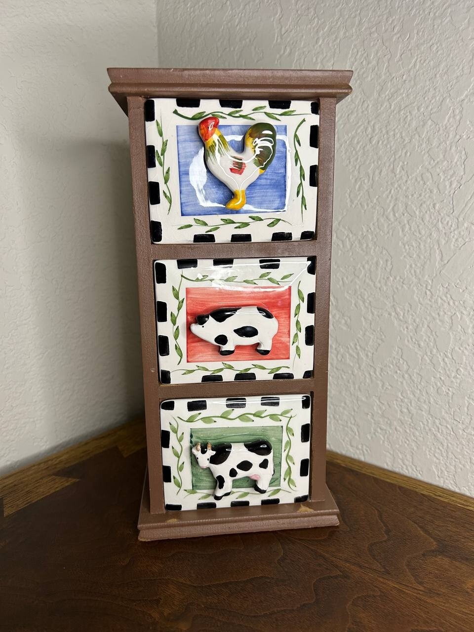Vintage Ceramic Spice Bins in Rustic Wood Chest Raised Barn Animals for Handles