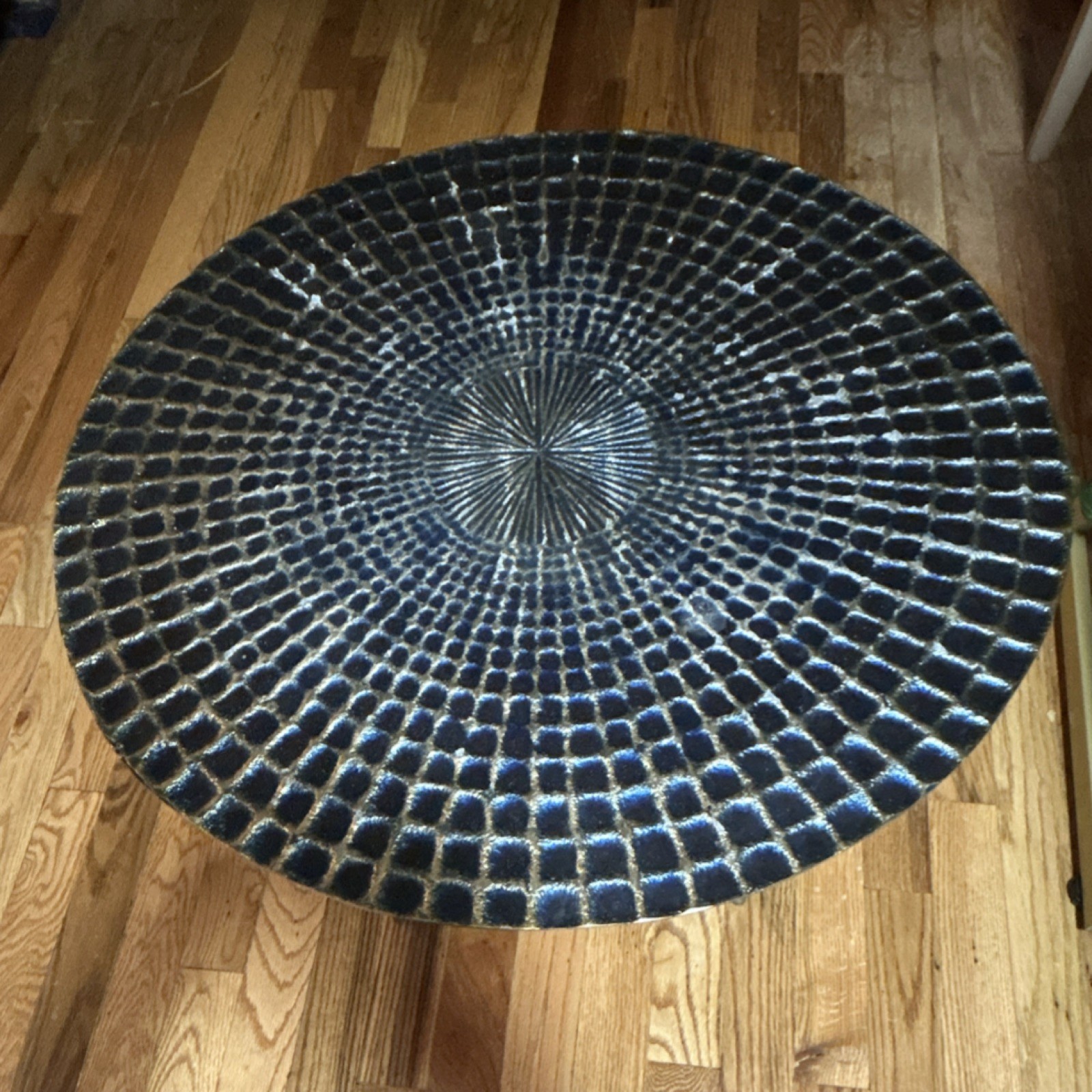 Round Black and Gold Metal Side Table with Abstract Print Polished Finish