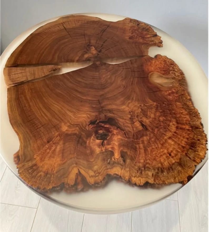 Brown Handmade Epoxy Resin Live Edge OvalTable with Stand for Home