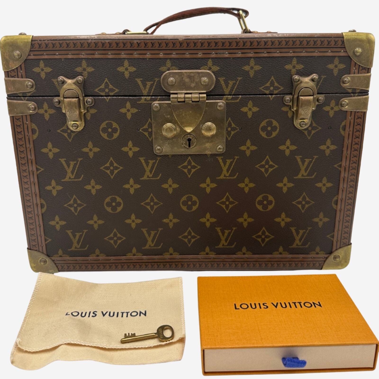 Louis Vuitton Monogram Boite Pharmacie Trunk