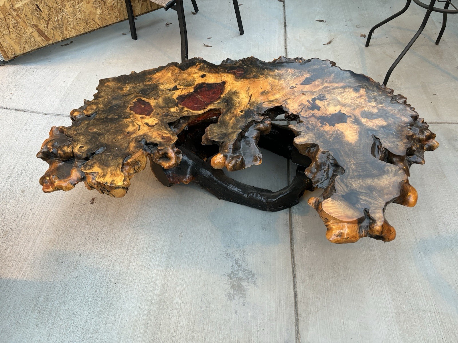 Redwood Burlwood Coffee Table and Side Table