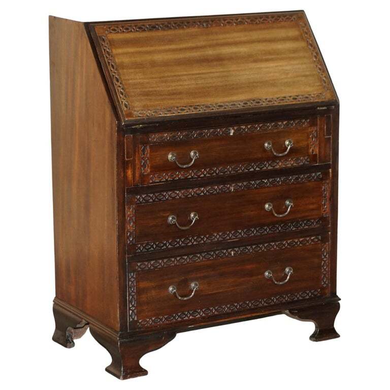 ANTIQUE ARNOLD BROS MAHOGANY CHIPPENDALE DROP FRONT BUREAU DESK LOVELY TIMBER