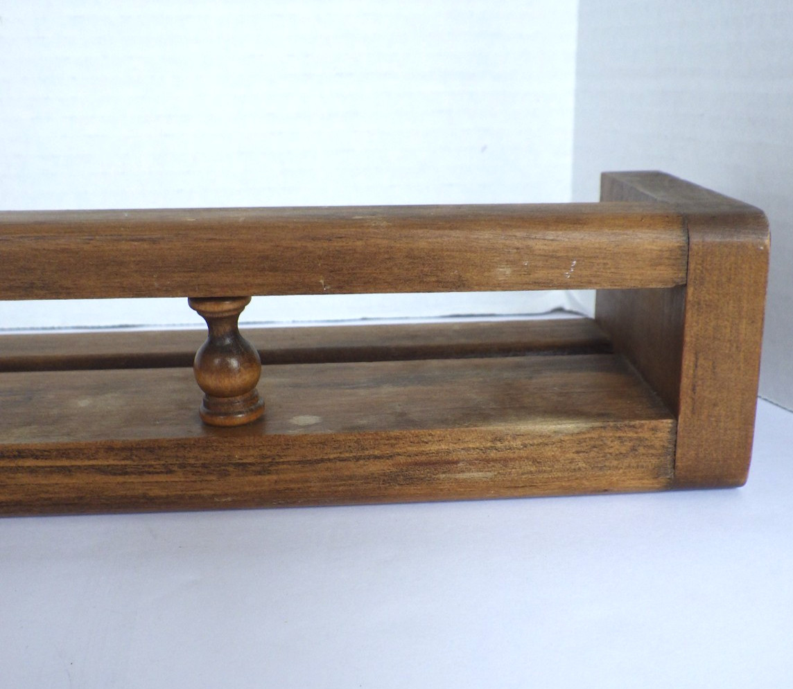 Vintage Wood Floating Wall Shelf Spindle Rail Plate Groove 24” Long