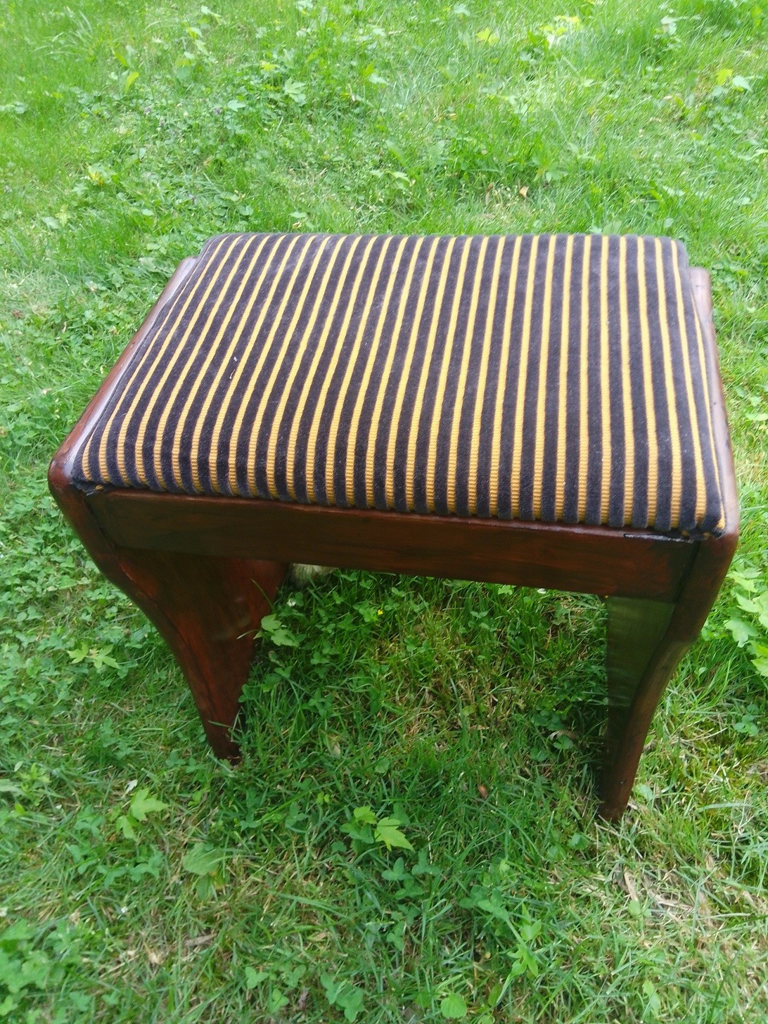 Vintage High Single Bench Seat Chair 18″ or Raise Legs, Use As High Foot Stool