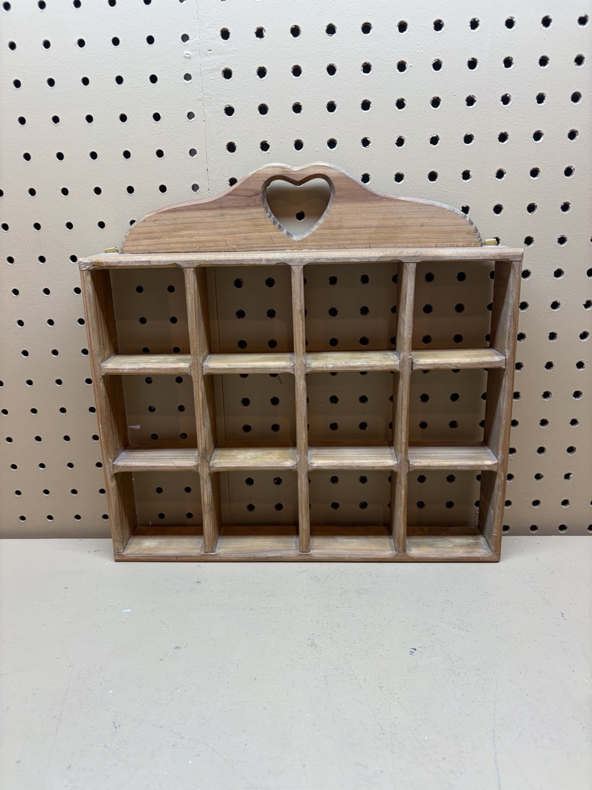 VTG Cottagecore Farm Large Wooden Heart Cutout Wall Hanging Trinket Shelf 12×9
