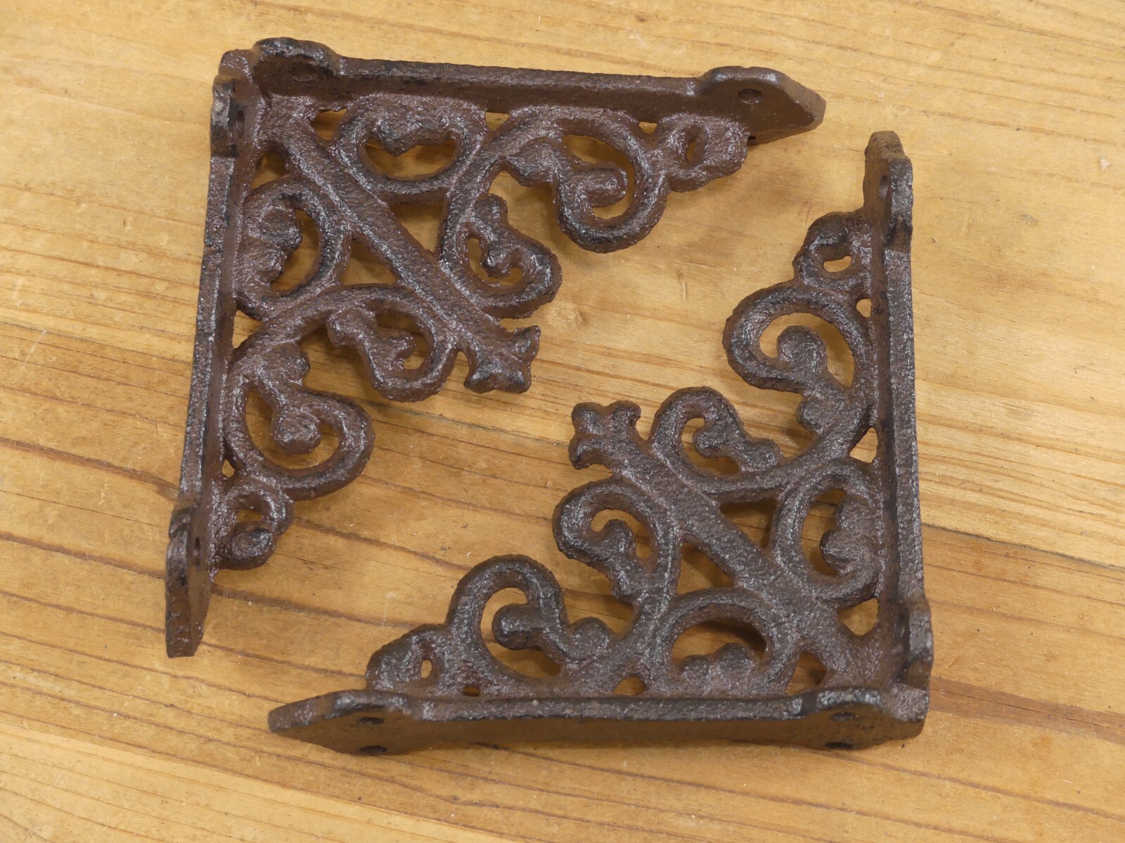 2 Antique Style Shelf Brace Wall Bracket Cast Iron Brackets SMALL FLEUR DE LIS