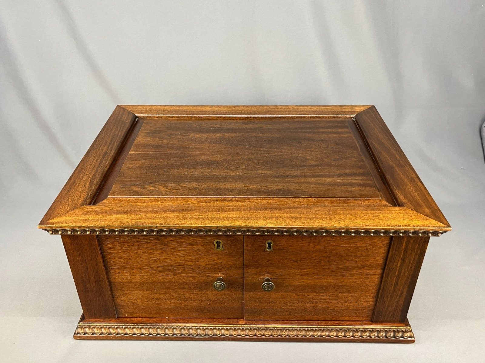 Franklin Mint The Masterpieces of Raphael Coin Cabinet Chest 5 Drawers 20″X16