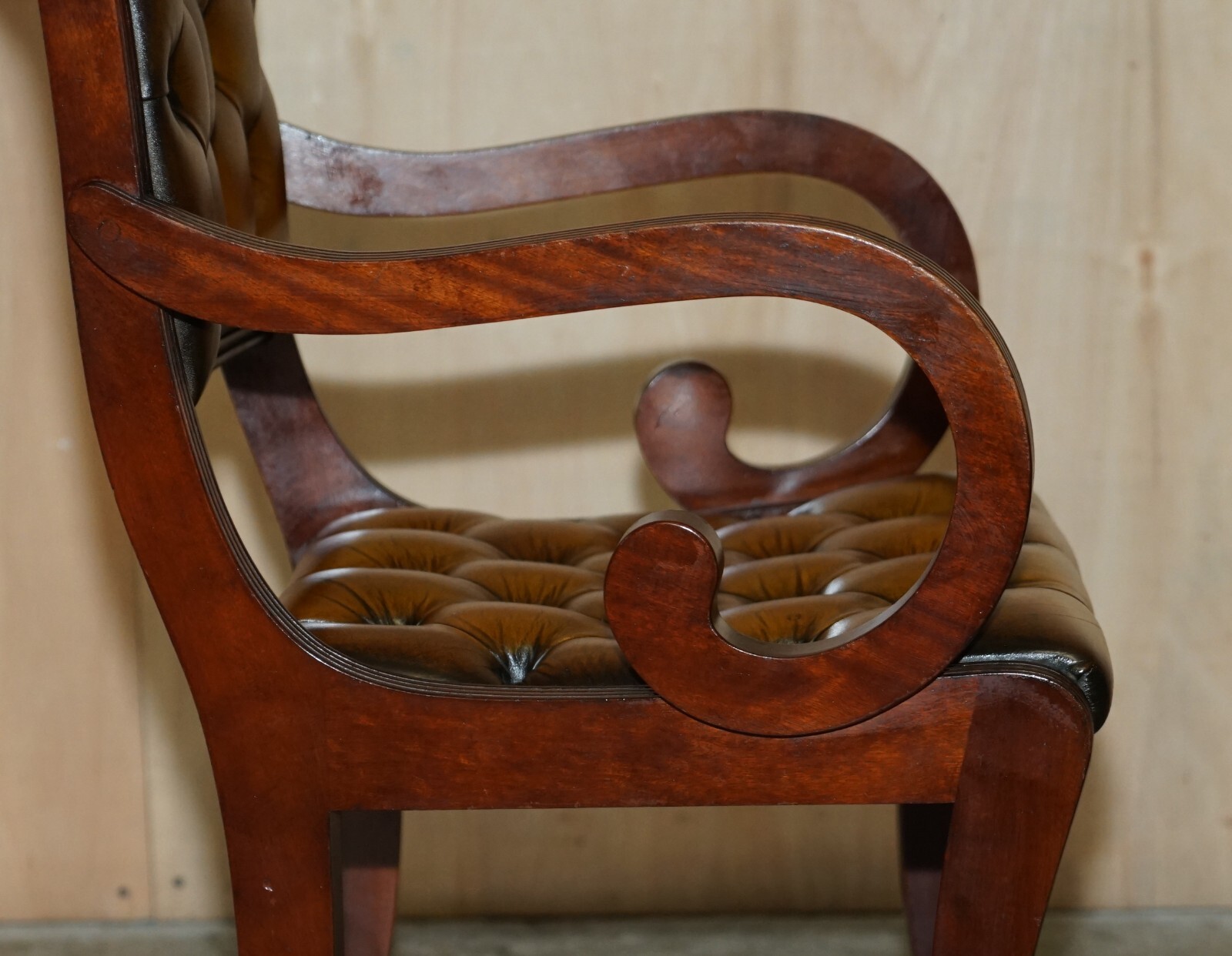 EIGHT VINTAGE MAHOGANY FULLY RESTORED CHESTERFIELD BROWN LEATHER DINING CHAIRS 8