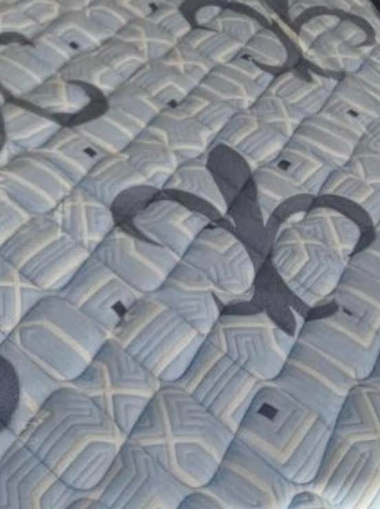 Queen Stearns & Foster Estate Ultra Firm Mattress