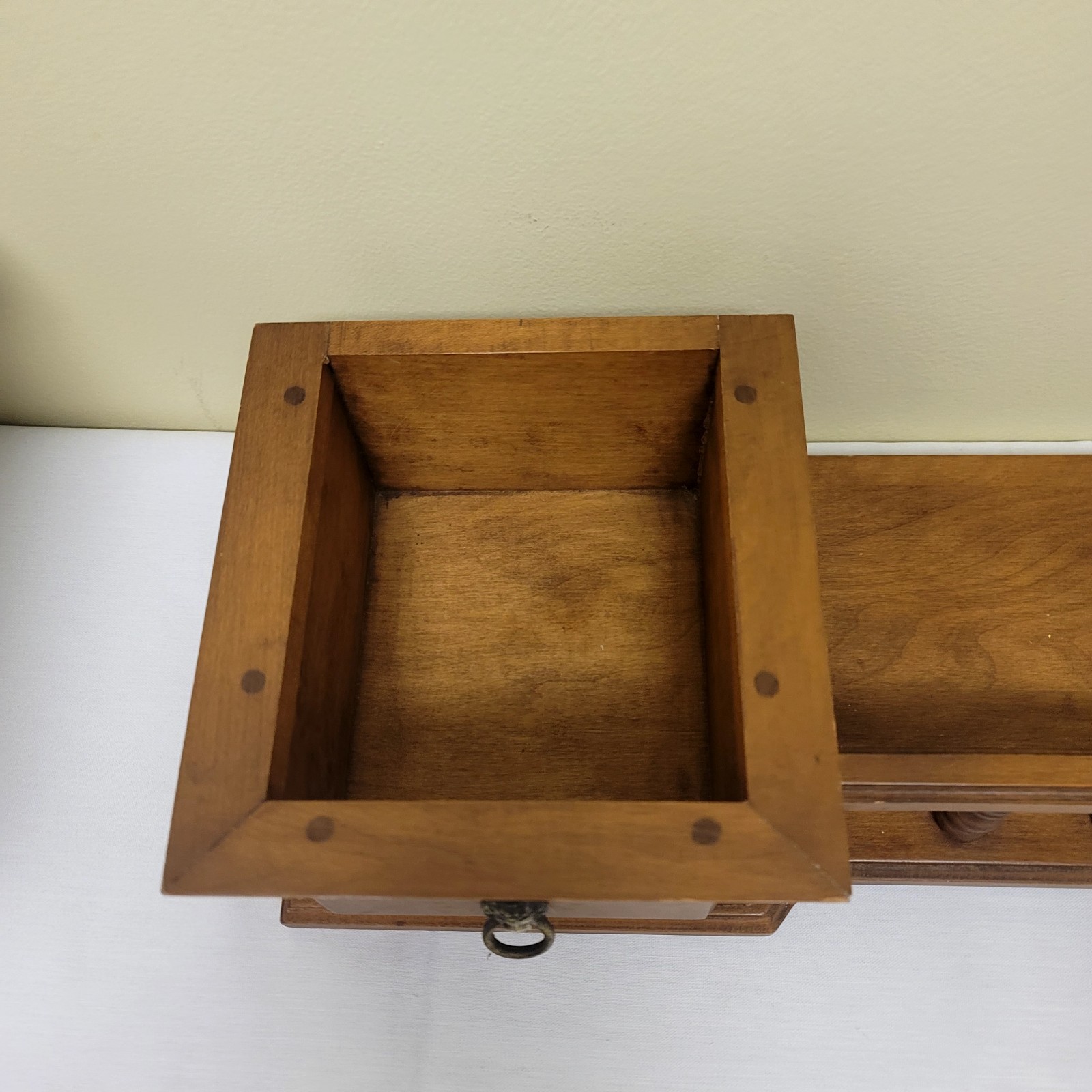 Vintage 28.5″ TELL CITY MCM Wood Wall Shelf Planter Lions 3116 Andover #48