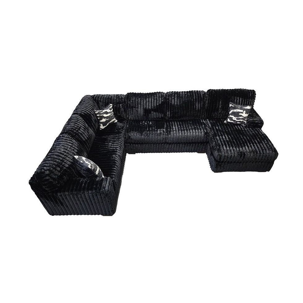 OVERSIZED 143″x94″ U-Shaped Sofa Sectional Modern Black Plush Fabric & 3 Pillows