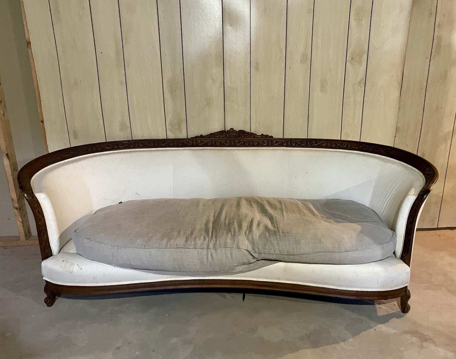 Antique Victorian Carved Wood Sofa 3-Seater – Restoration Project – Pickup
