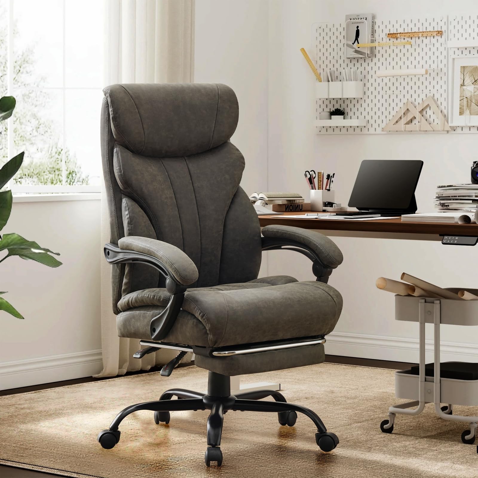 Big and Tall Leather Computer Chair, Flip-up Arms, 500lb, 360 Wheels, Recline