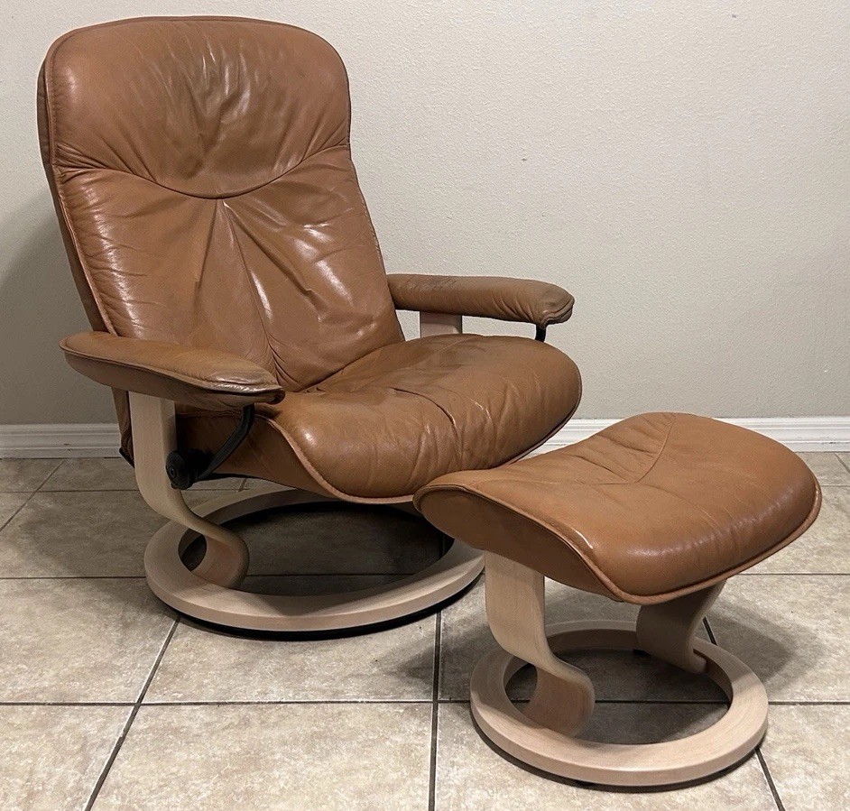 Ekornes Stressless Dover Leather Recliner Chair & Ottoman Norway Furniture