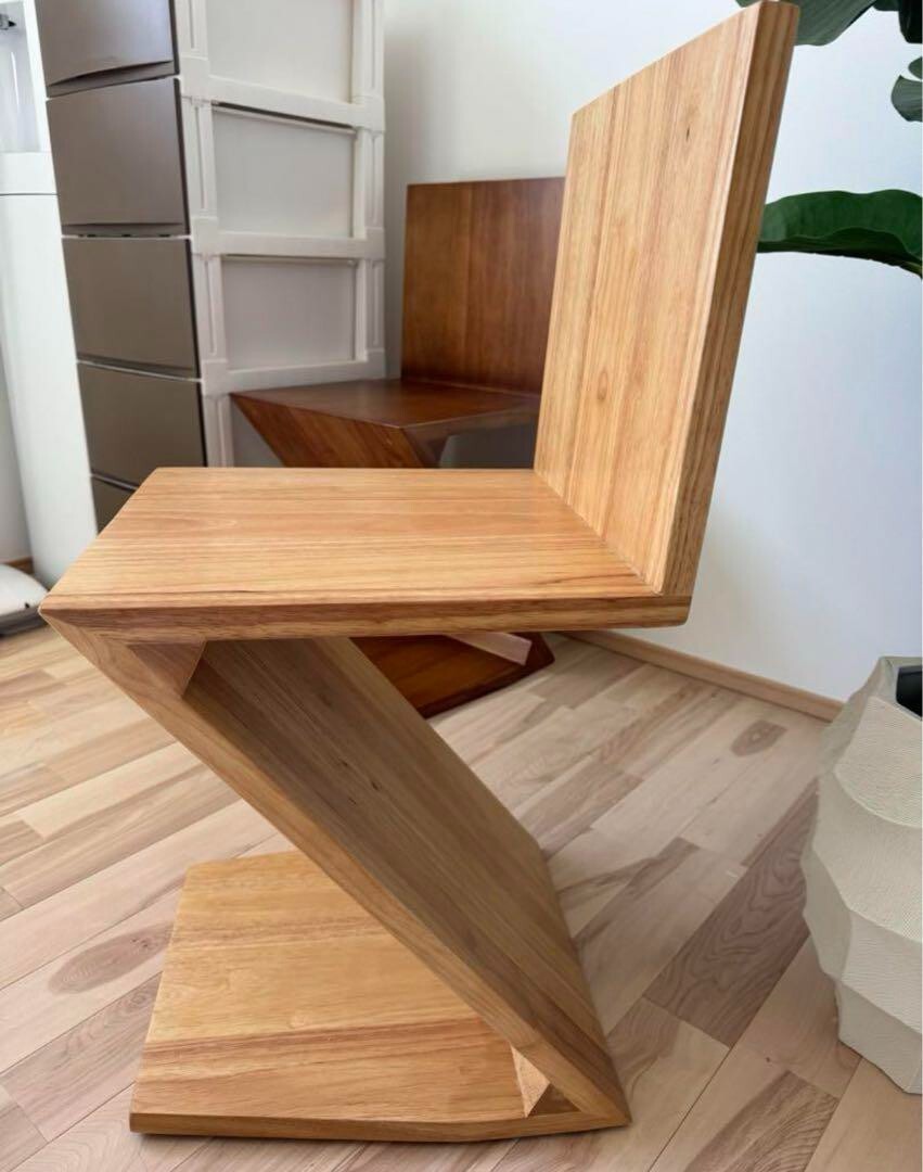 Zigzag Chair by Thomas Rietveld natural reproduction size 12.6 x 29.9 inches