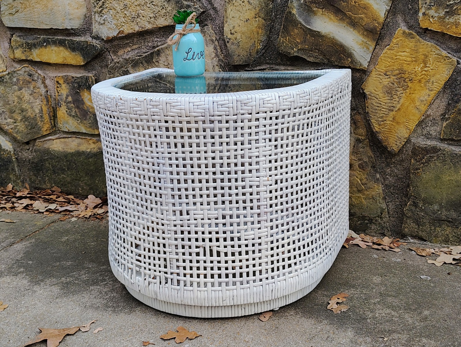 17×20 Glass Top Shabby Chic Half Round Circle Demilune Wicker End Table