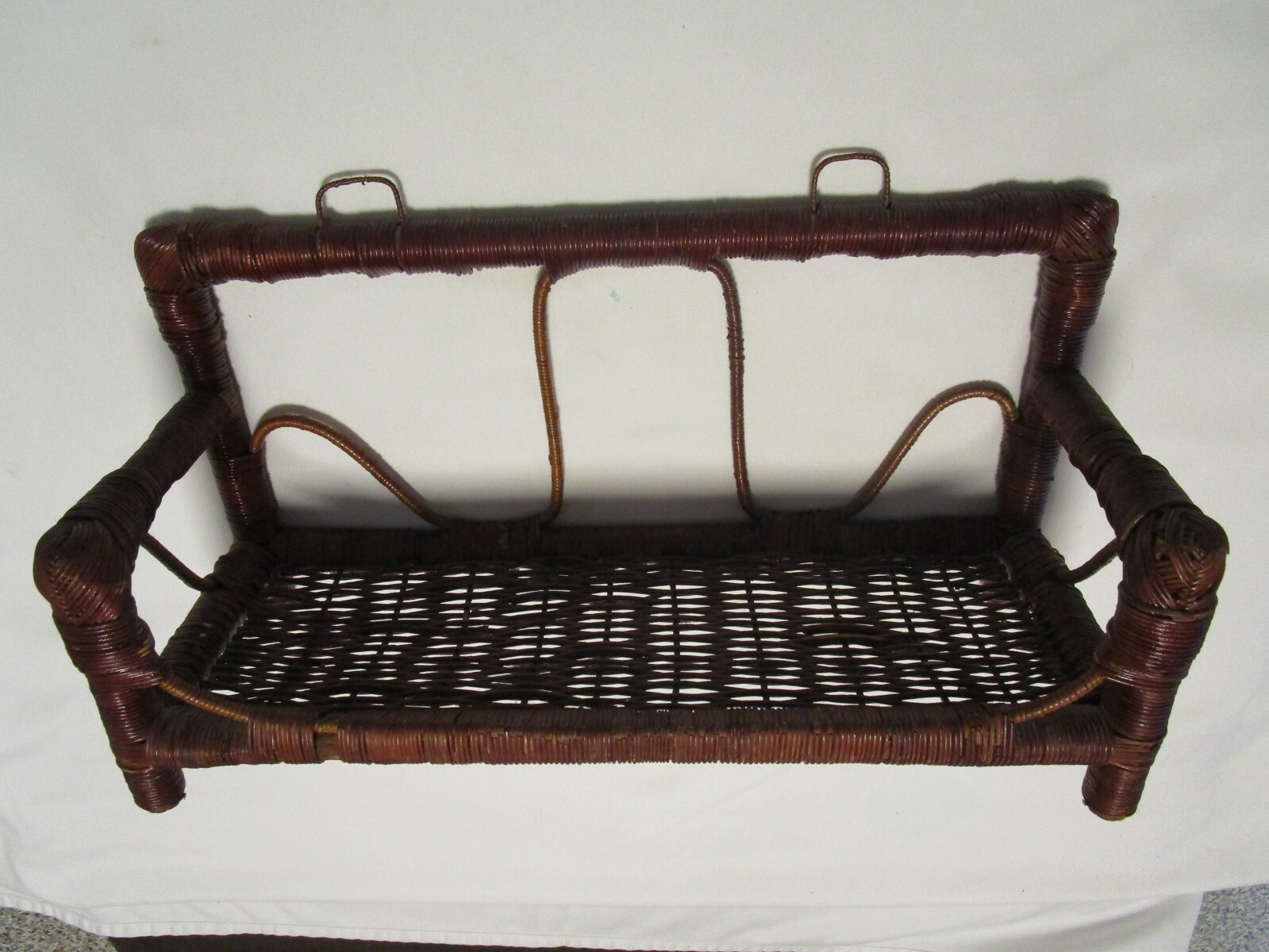 Vintage Natural Brown Wicker Rattan Wall shelf Tabletop Shabby Cottage 15.50” W