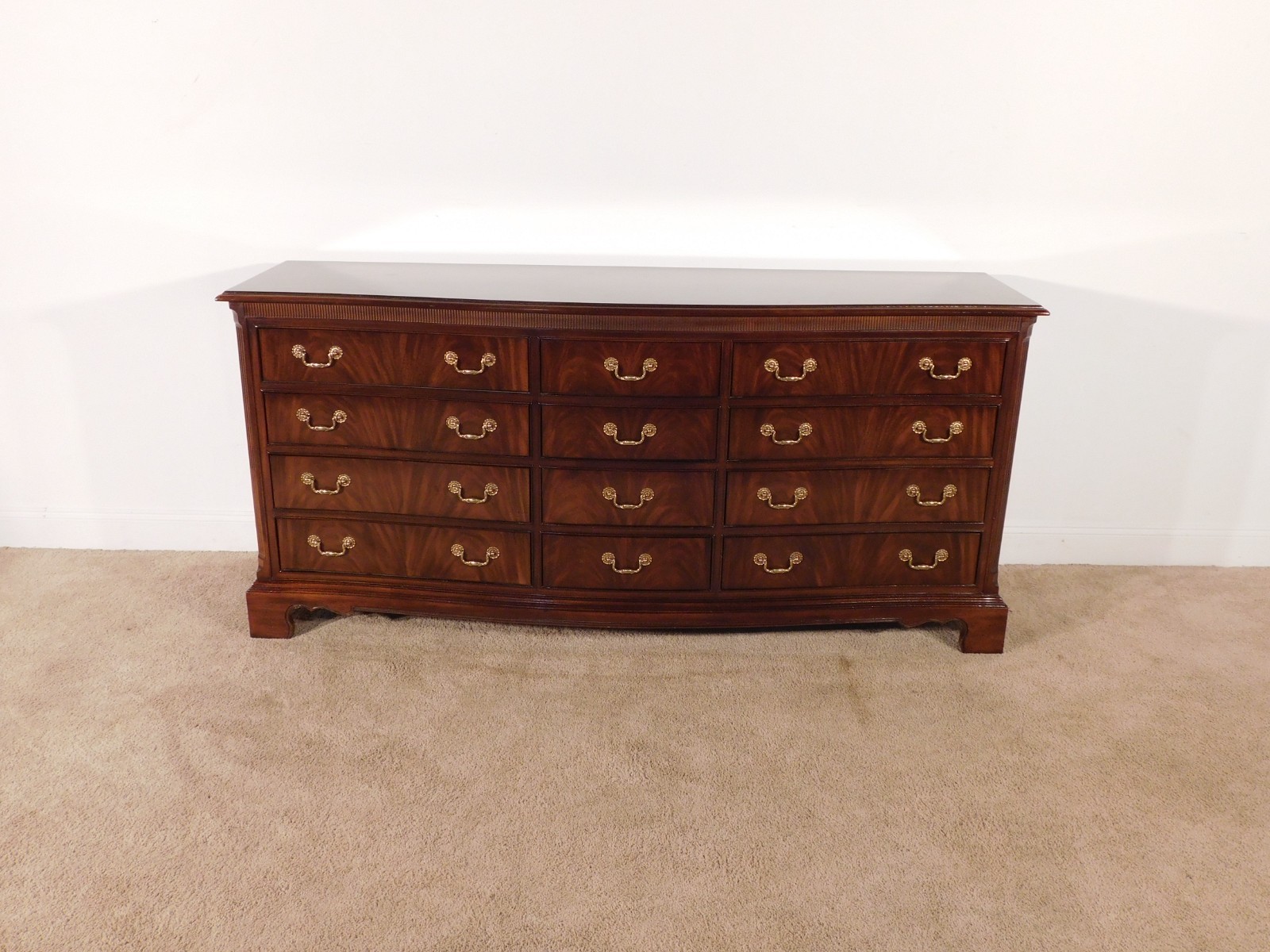 Drexel Flame Mahogany Serpentine 12-Drawer Chippendale Chest Dresser
