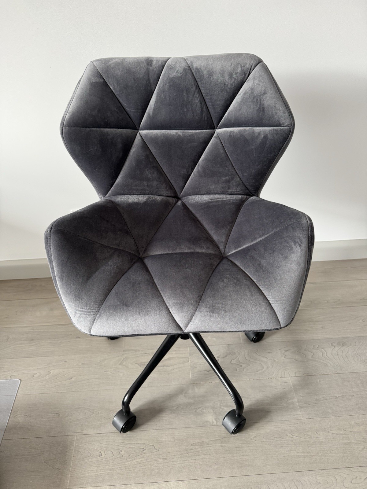 Roundhill Furniture Eldon Diamond Tufted Adjustable Swivel Office Chair, Gray