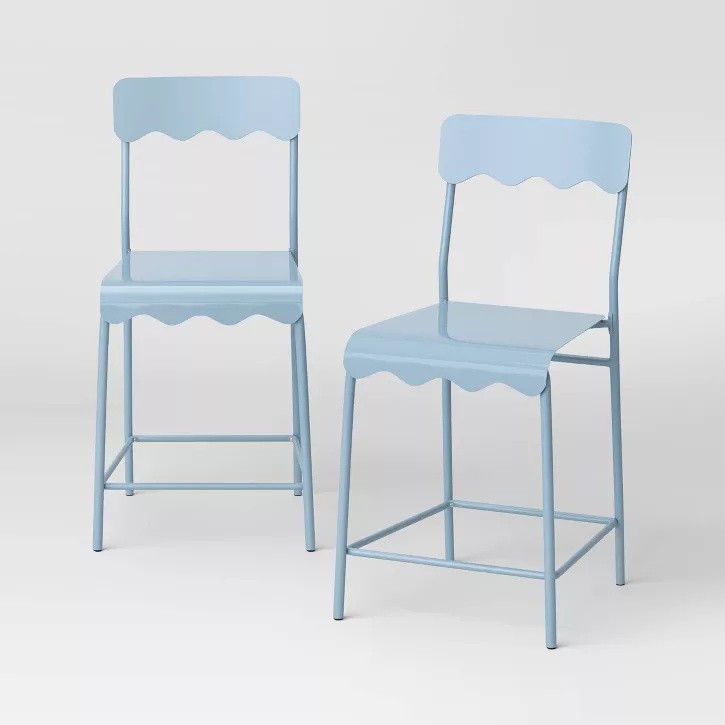 Set of 2 24″ Wavy Metal Counter Height Barstool with Footrest Blue