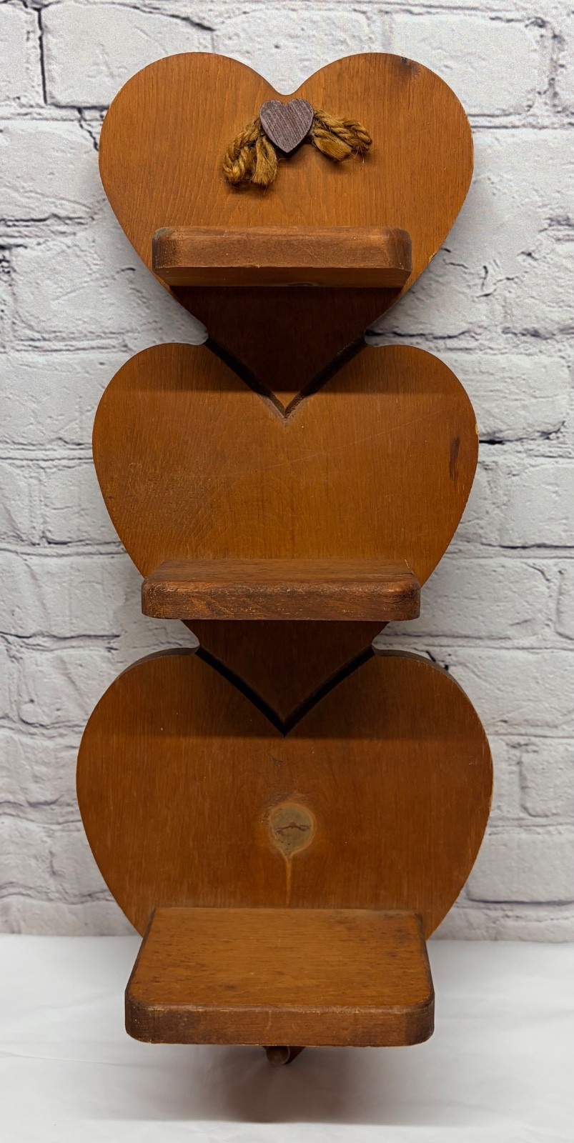 Vtg Wood Heart Shelf Peg 3 Tier Farmhouse Cottagecore Country Grandma 20″