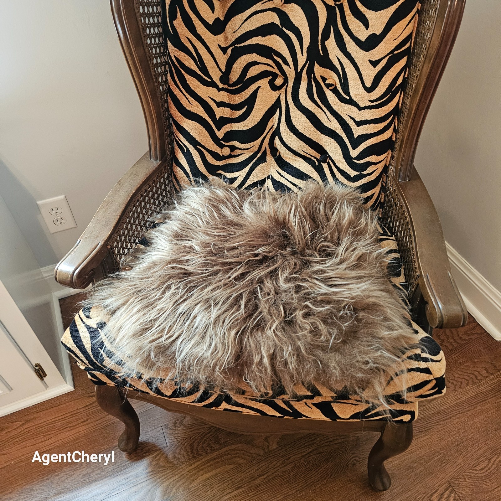 Icelandic Sheepskin Long Wool Chair Pad Sheepskin Chair Cover Seat Pad #H78