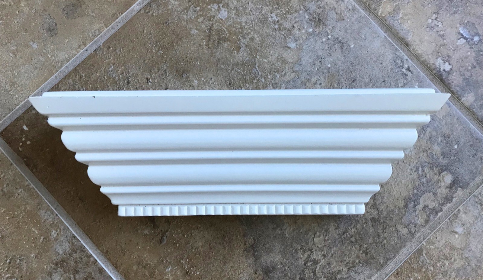 12″ x 3.5″ x 4″ White Crown Molding Wood Composite Wall Shelf with Plate Groove