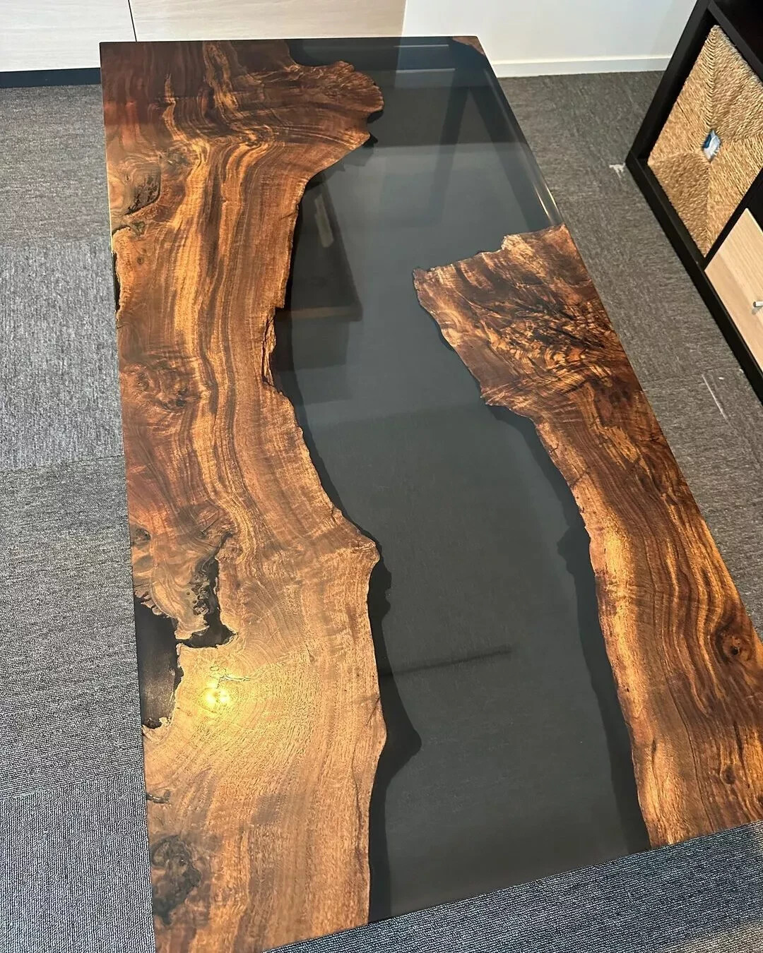 Clear Black Epoxy Coffee Table Top, Epoxy Wooden Center Table Top, Home Decor