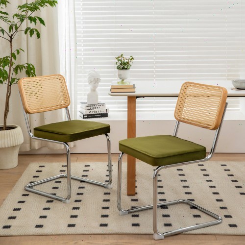 dining chair Equipped with chrome-plated leg rests and soft cushions