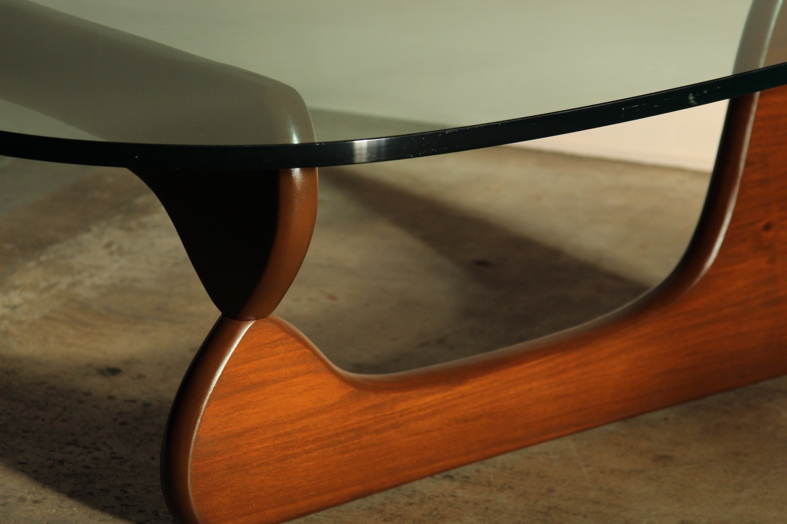 Isamu Noguchi Vintage IN-50 Coffee Table for Herman Miller, 1960s