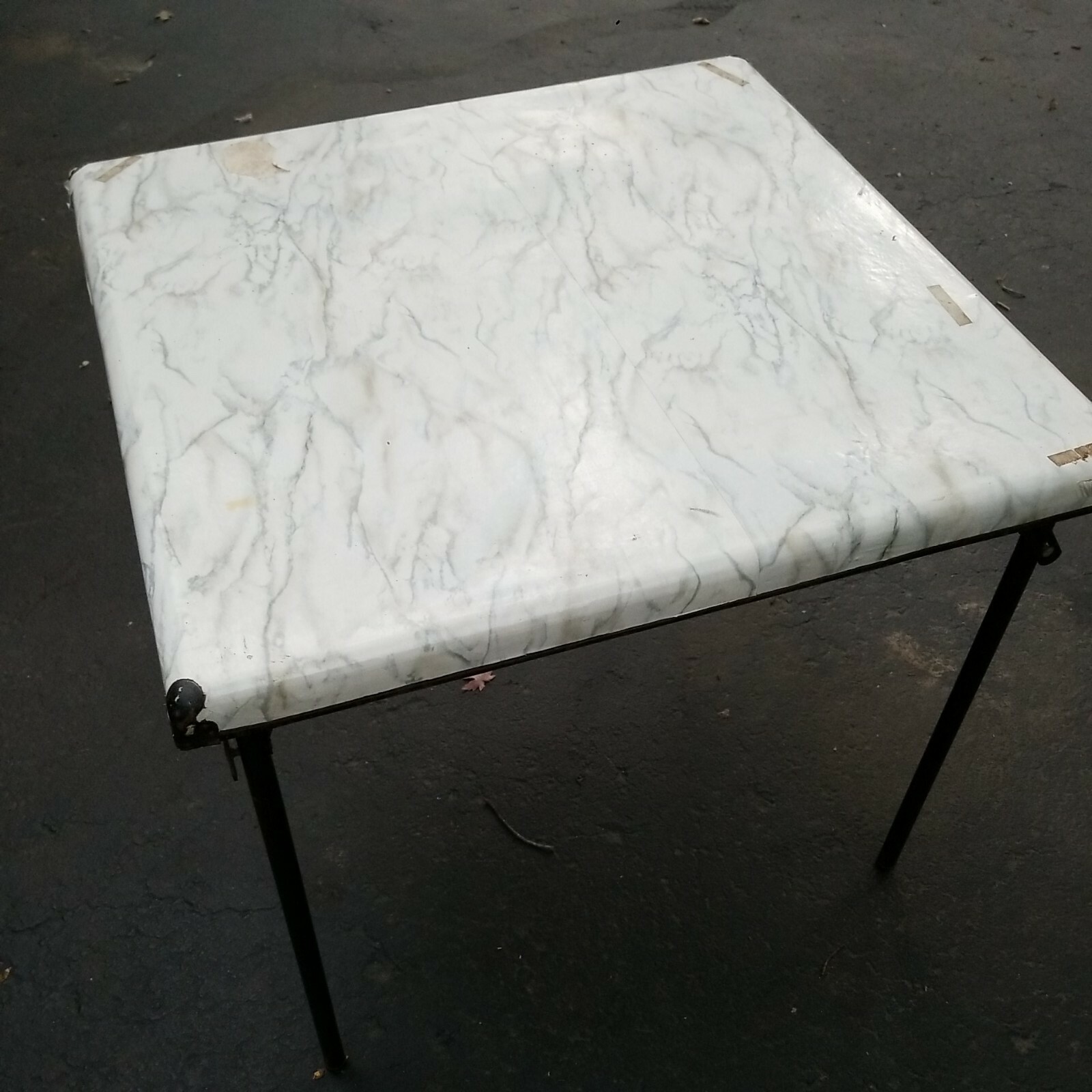 Vintage Folding Table 30″ Wood & Metal Card Game ~ Portable – Marble Paper Top E