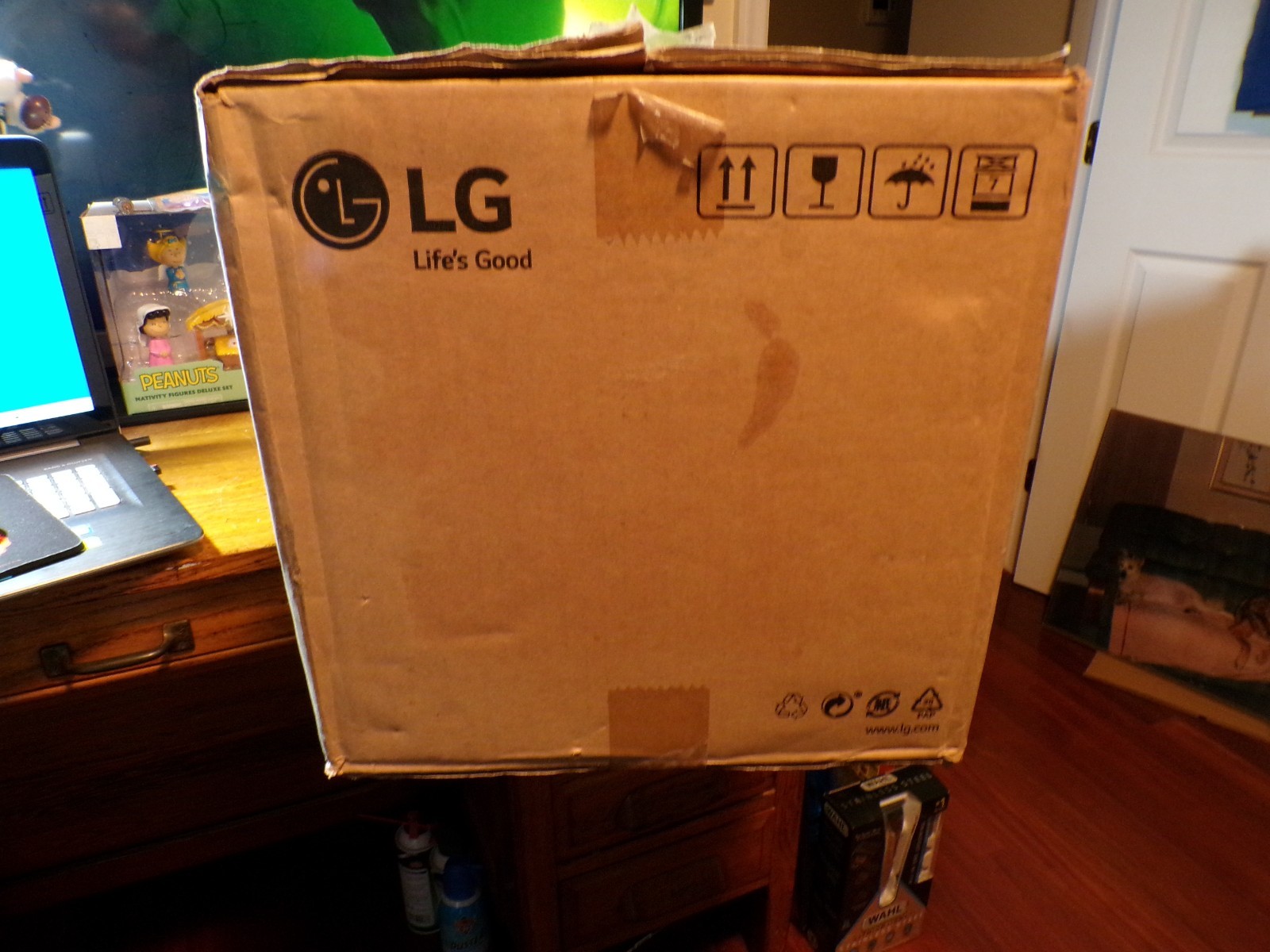 LIFE S GOOD LG TV DESKTOP STAND BRAND NEW FACTORY SEALED [LOWEST ON eBay] FREE S