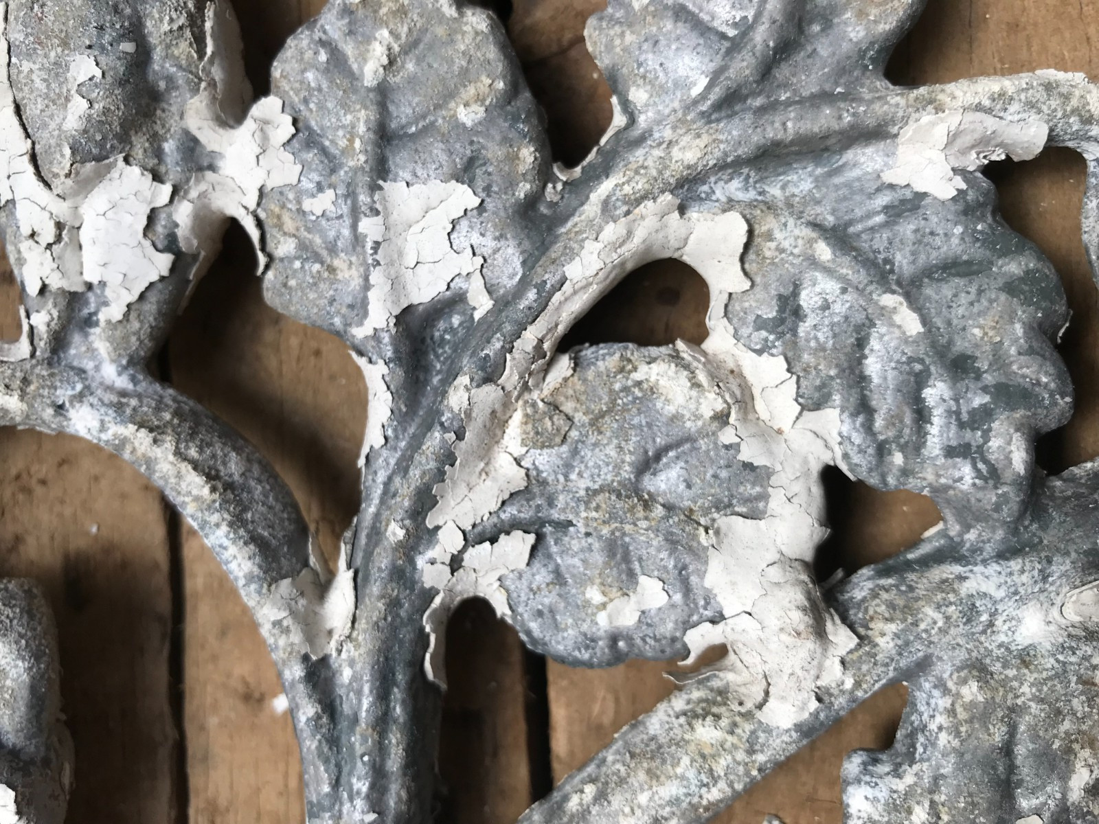 pair Large Victorian Flower & Vines style Cast Aluminum Shelf Brackets