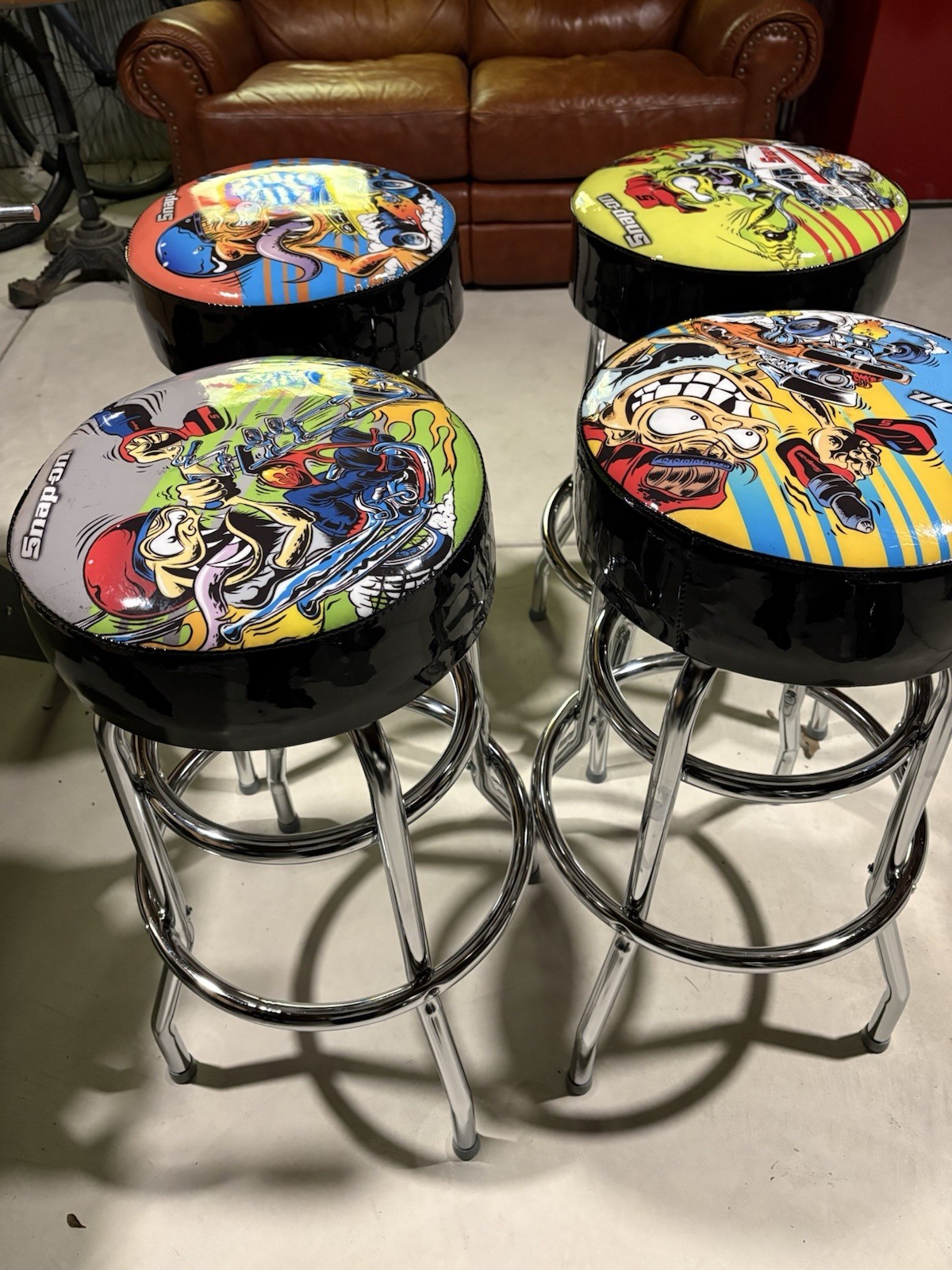 Snap-on dirty Donnie Chrome Garage Barstools Set of 4, Multicolor, 30″