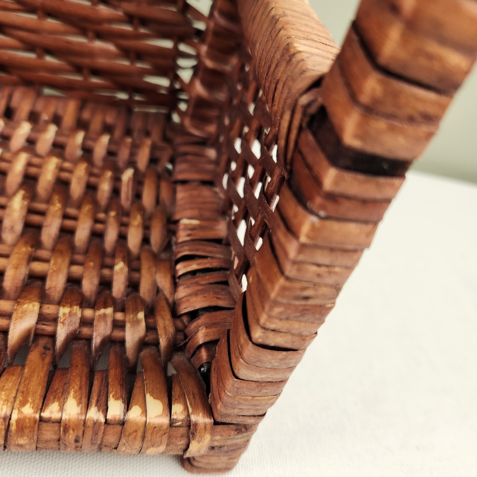 VTG Wicker 2‑Tier Shelf Boho Rattan Hanging or Tabletop Display Sustainable