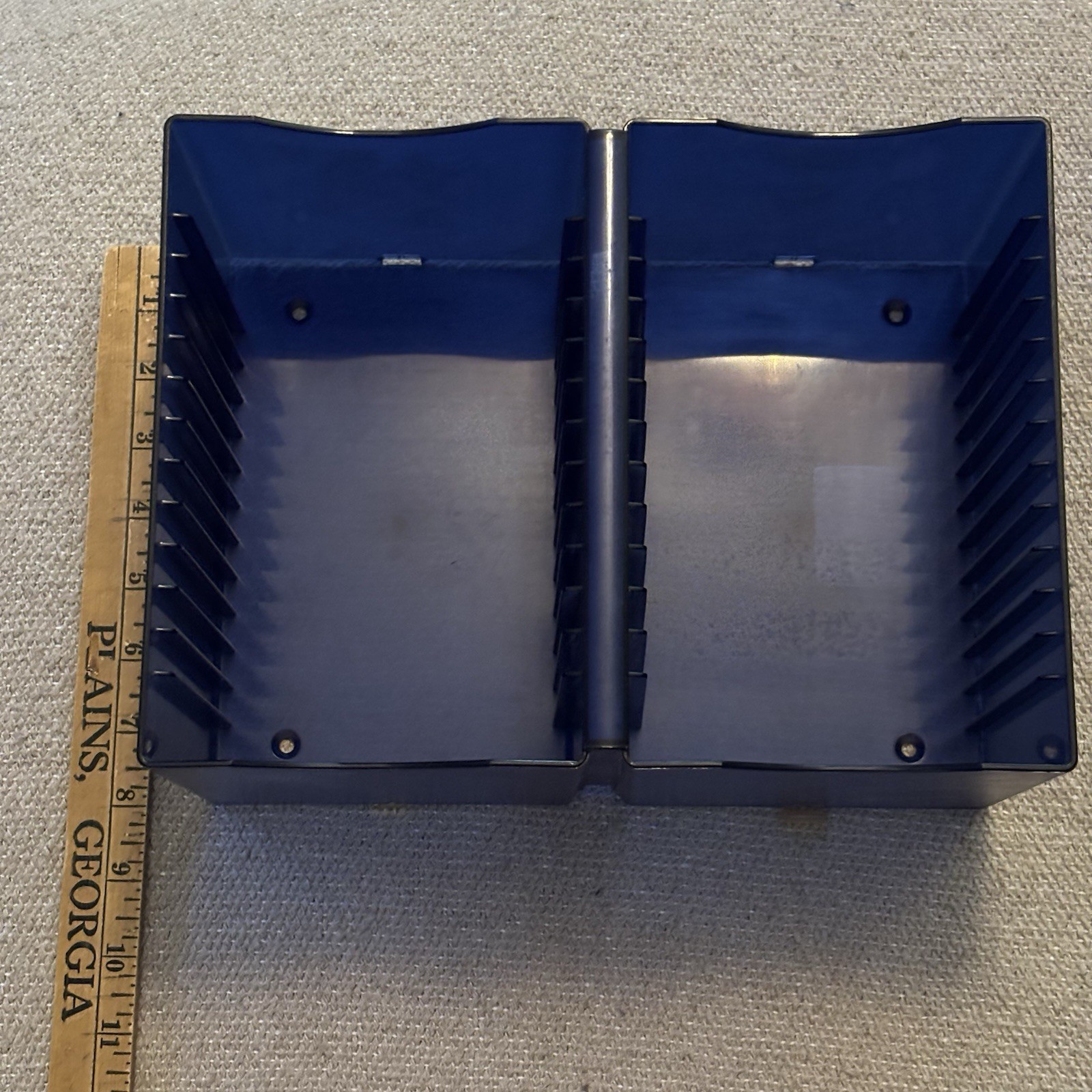 Vintage Y2K Atlantic CD Blue Plastic Wall Mountable Storage Holder Rack 90s