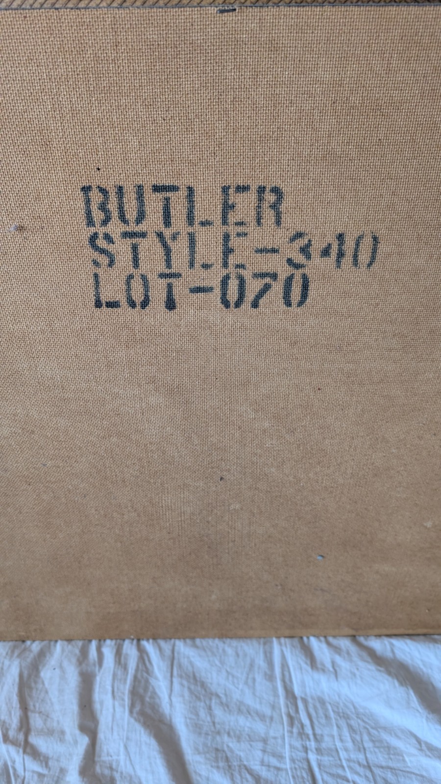 31″ Butler Specialty Company Wall/Table Top Curio Cabinet Mirror Wood Style 340