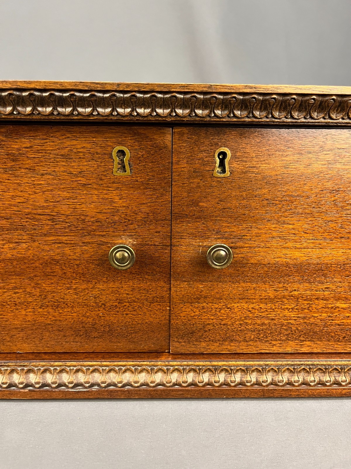 Franklin Mint The Masterpieces of Raphael Coin Cabinet Chest 5 Drawers 20″X16