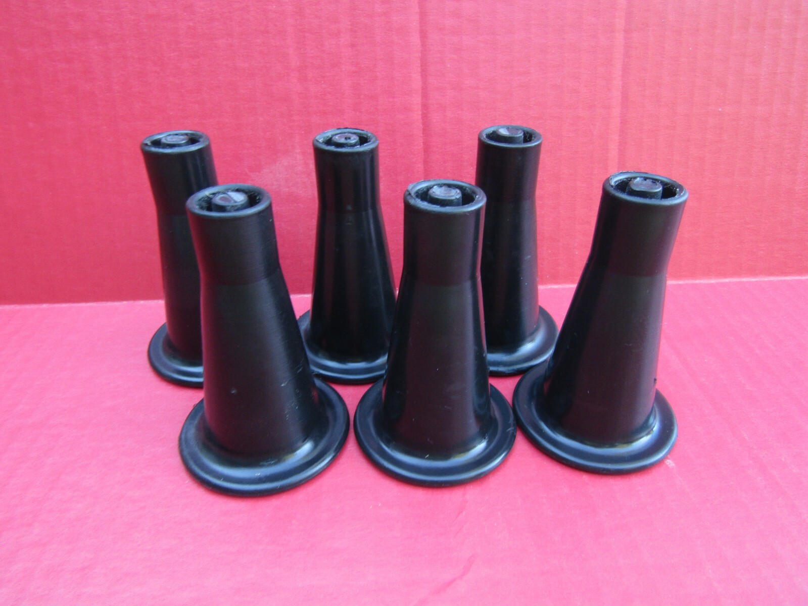 BED FRAME FEET Set Of 6 3.75″ Tall 2.5″ Leg Glides Plastic Corner Center Support