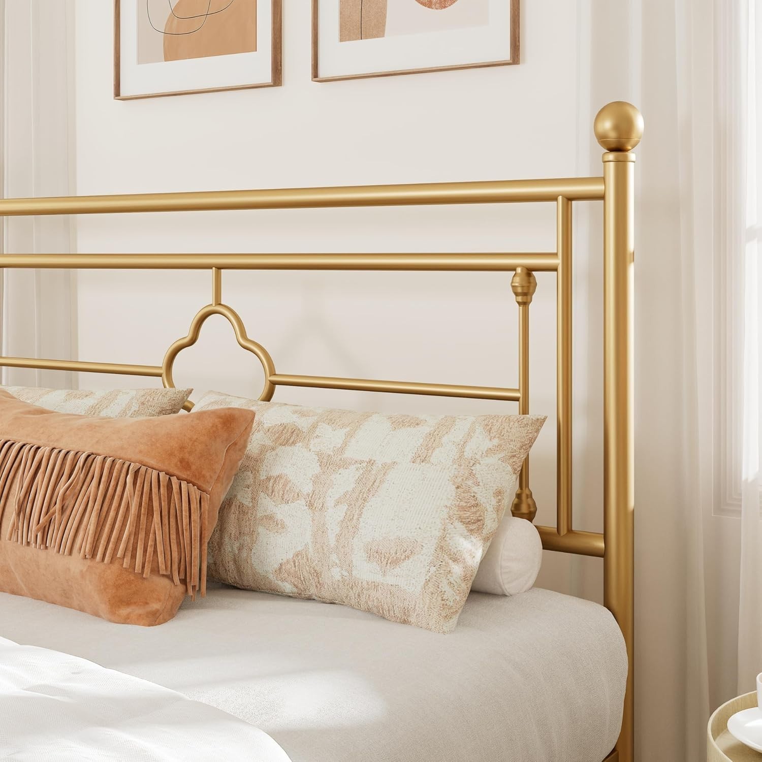 Queen Size Metal Platform Bed Frame with Victorian Vintage Headboard and Foot…