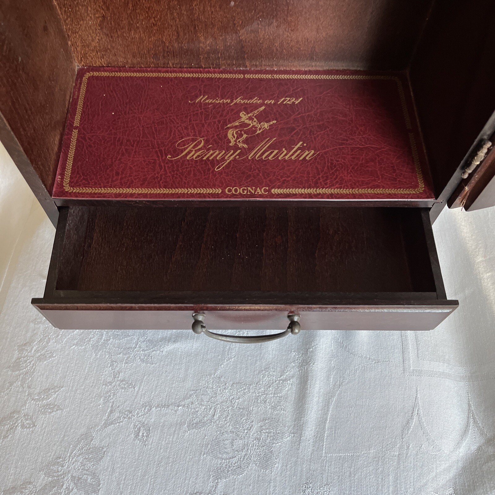 Vintage Remy Martin Cognac Wooden Display Case Cabinet Curio Glass Door Drawers