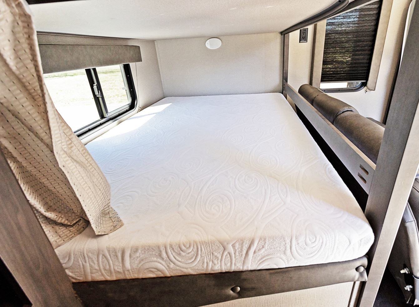 Camper Sleep® 8″ Adventure / Memory Foam Mattress