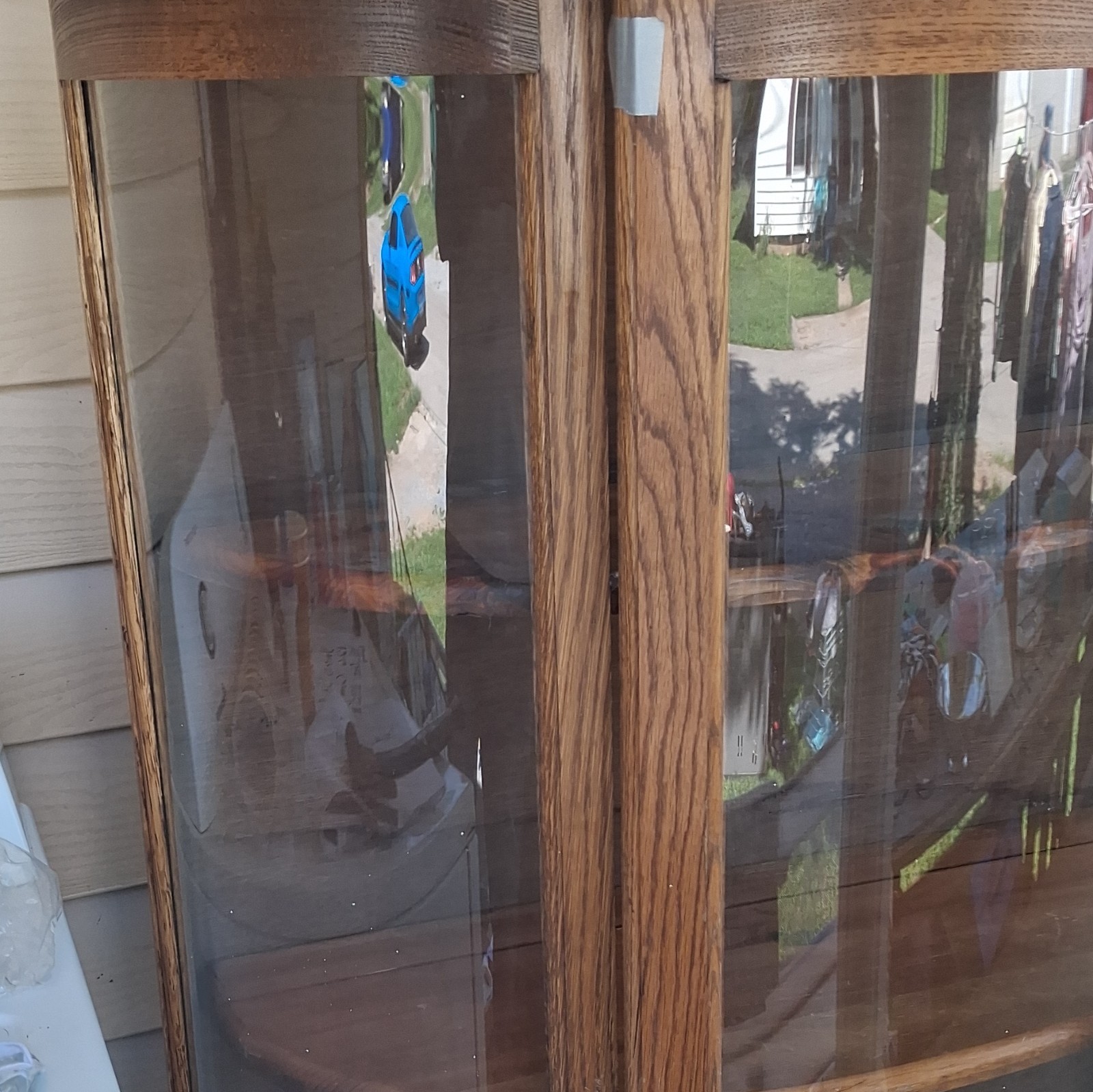 Brown Stained Wood & Glass Curio Cabinet, 2 Glass Doors, 30x20x50
